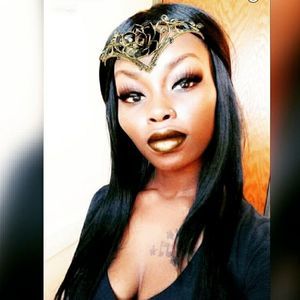 Meet your Posher, Nisha